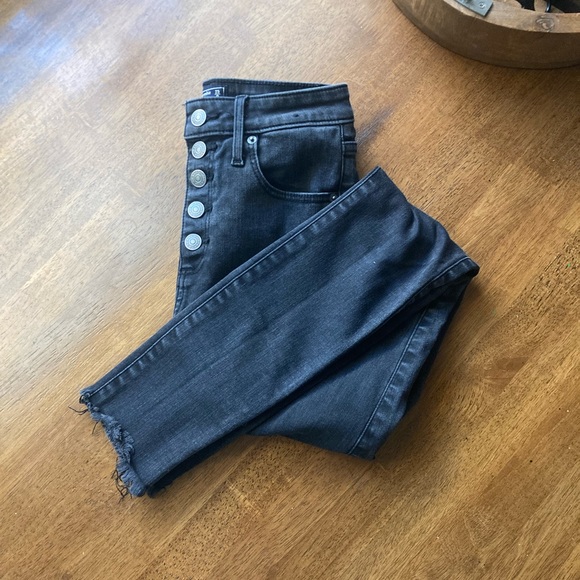 Abercrombie & Fitch Black High Rise Super Skinny Ankle Denim Size 25 - Picture 9 of 9